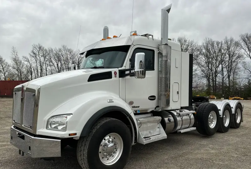 2021 Kenworth T880 photo 1
