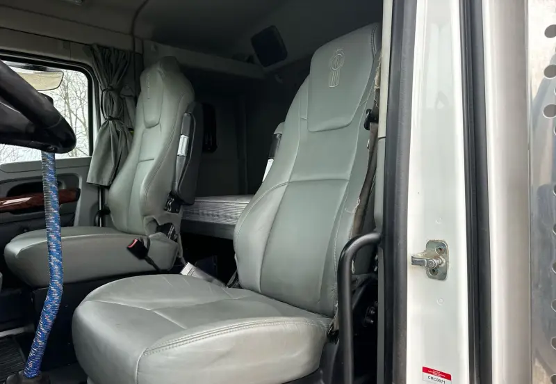 2021 Kenworth T880 photo 70