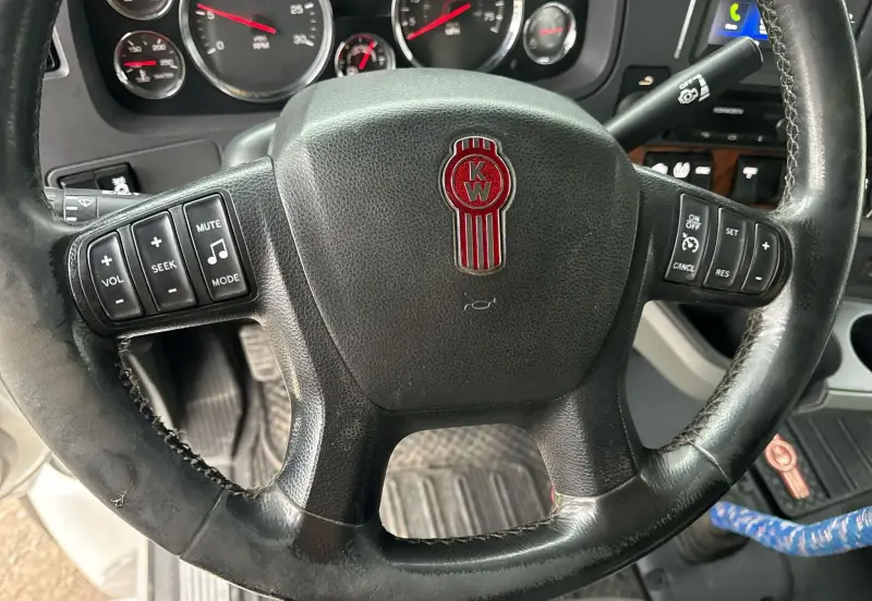 2021 Kenworth T880 photo 76