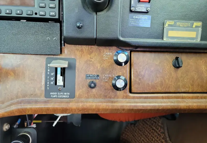 1982 Cessna 172P Skyhawk II photo 76