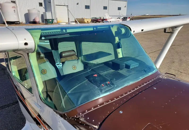 1982 Cessna 172P Skyhawk II photo 8