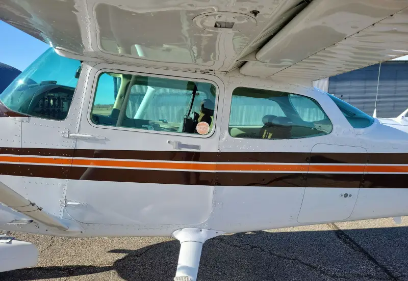 1982 Cessna 172P Skyhawk II photo 32