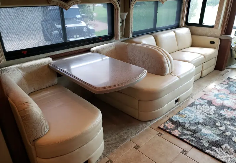 2009 Tiffin Motor Homes Allegro Bus photo 99