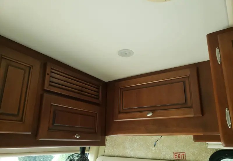2009 Tiffin Motor Homes Allegro Bus photo 90