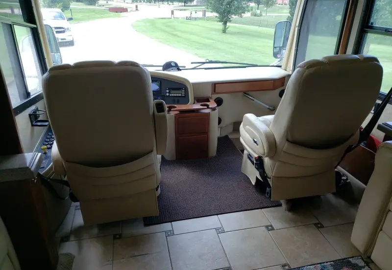 2009 Tiffin Motor Homes Allegro Bus photo 74