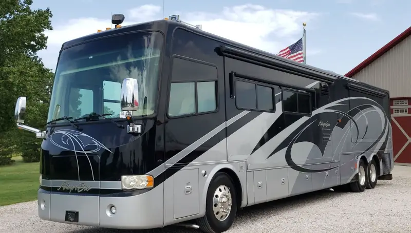 2009 Tiffin Motor Homes Allegro Bus photo 1