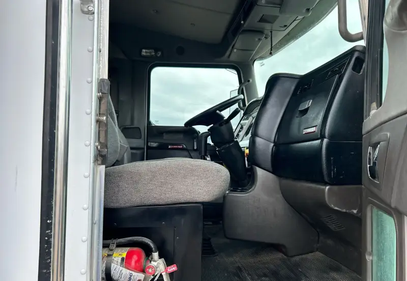 2007 Kenworth T800 photo 48