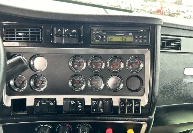 2007 Kenworth T800 photo 37