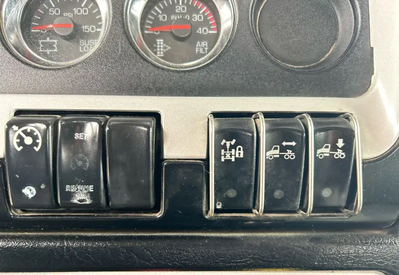 2007 Kenworth T800 photo 40