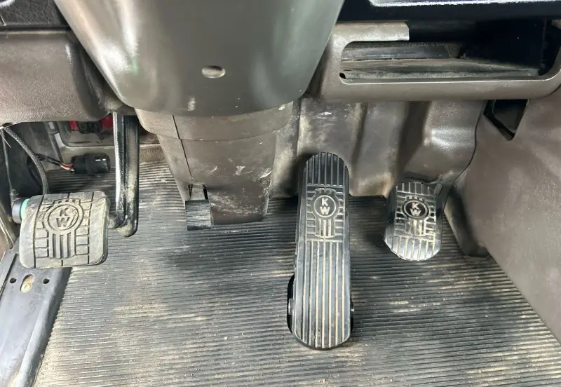 2007 Kenworth T800 photo 31