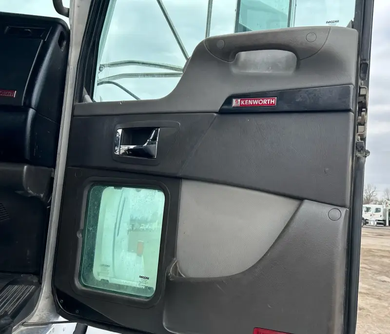 2007 Kenworth T800 photo 47