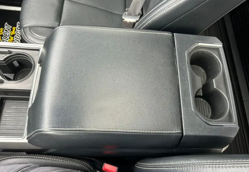 2022 Ford F250 Super Duty photo 26