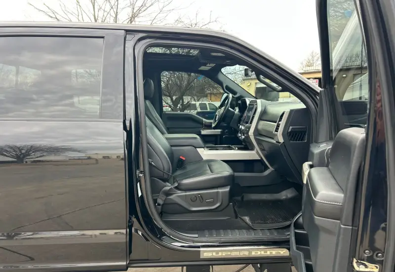 2022 Ford F250 Super Duty photo 30