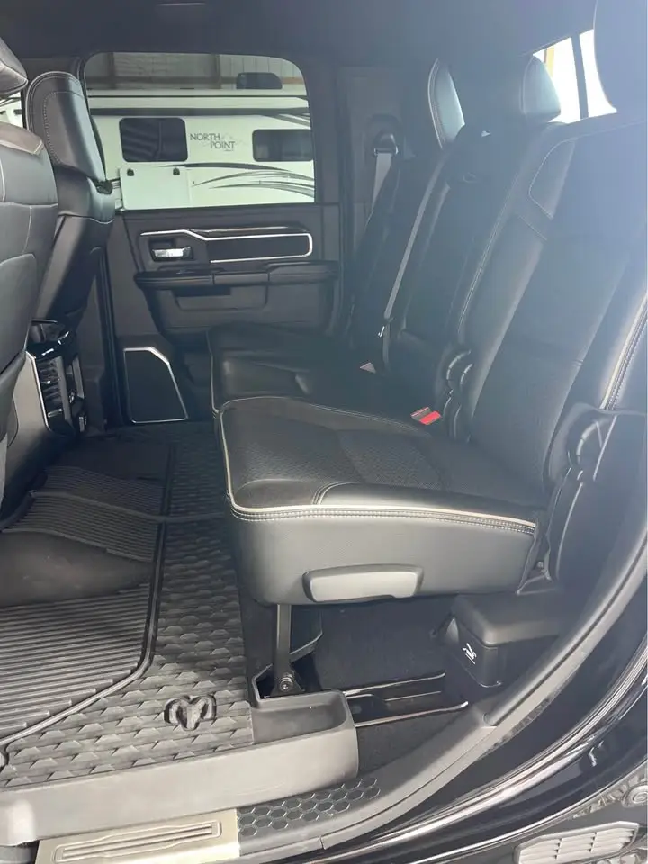 2022 Dodge Ram 3500 Mega Cab Laramie photo 5