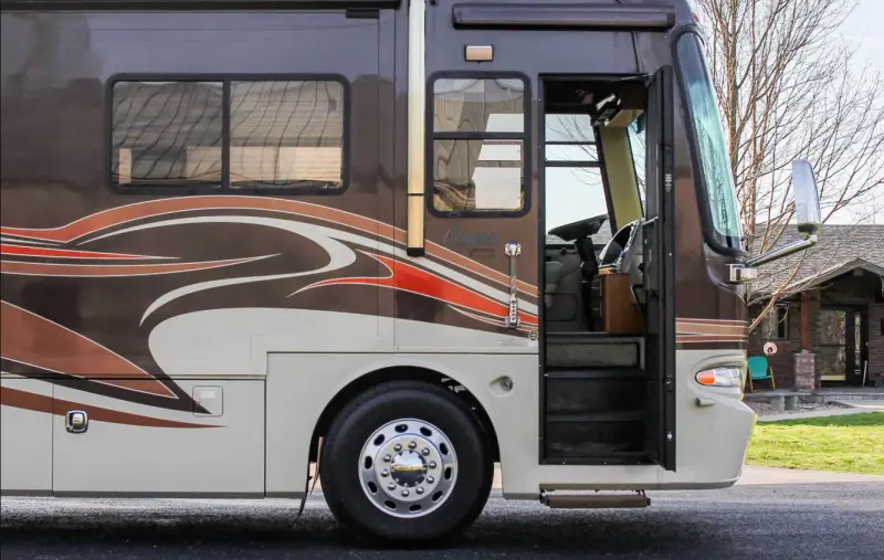 2008 Roadmaster Rail Monocoque Monaco Camelot photo 11