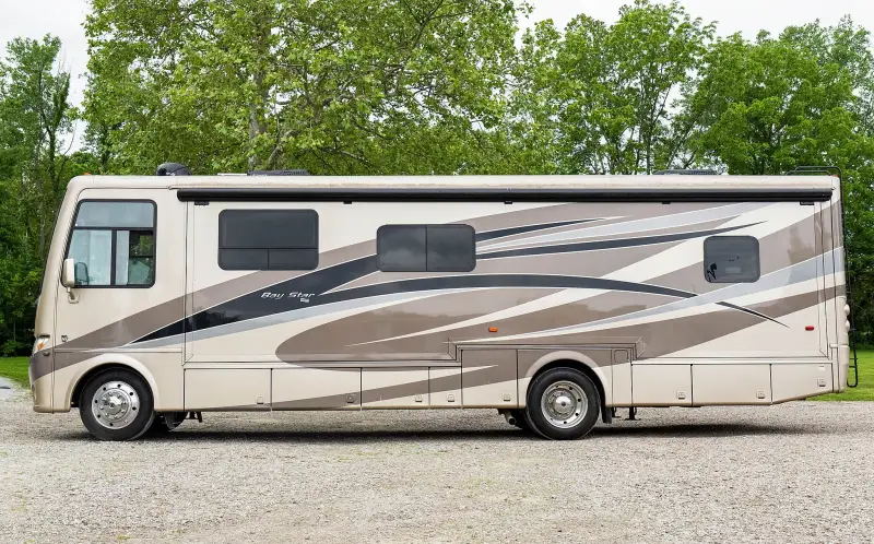 2016 Newmar Bay Star 3401 6.8L Triton V10 photo 4