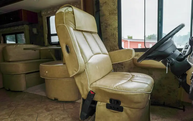 2016 Newmar Bay Star 3401 6.8L Triton V10 photo 45