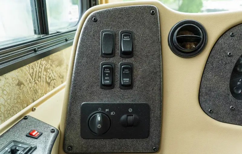 2016 Newmar Bay Star 3401 6.8L Triton V10 photo 24