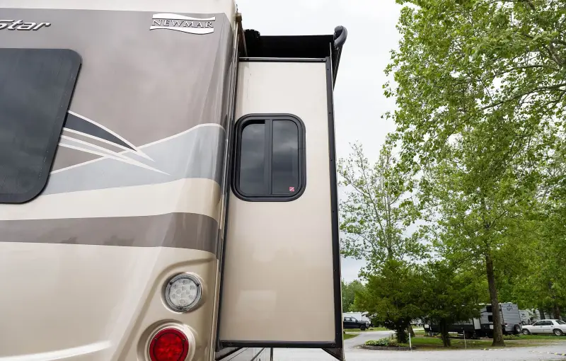 2016 Newmar Bay Star 3401 6.8L Triton V10 photo 148