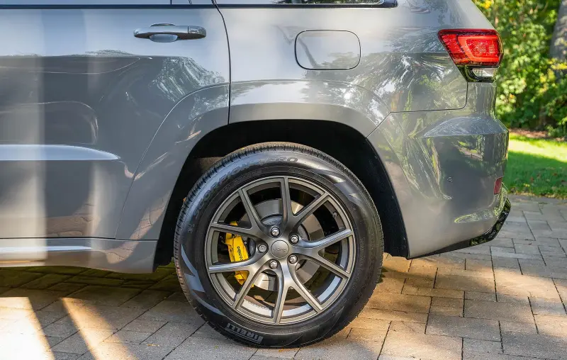 2020 Jeep Grand Cherokee Trackhawk Hennessey HPE1000 photo 4