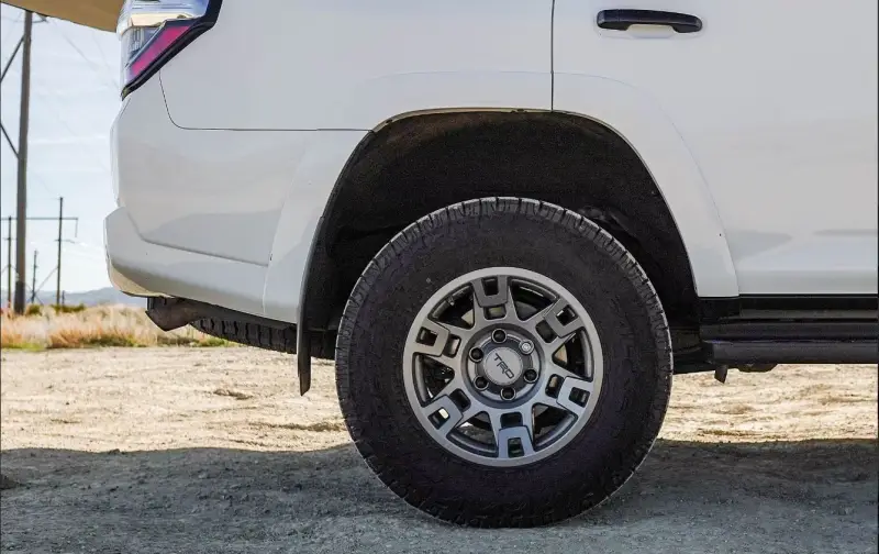 2020 Toyota 4Runner Venture Edition photo 9