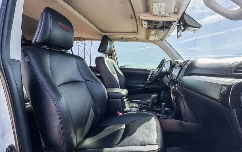2020 Toyota 4Runner Venture Edition photo 38