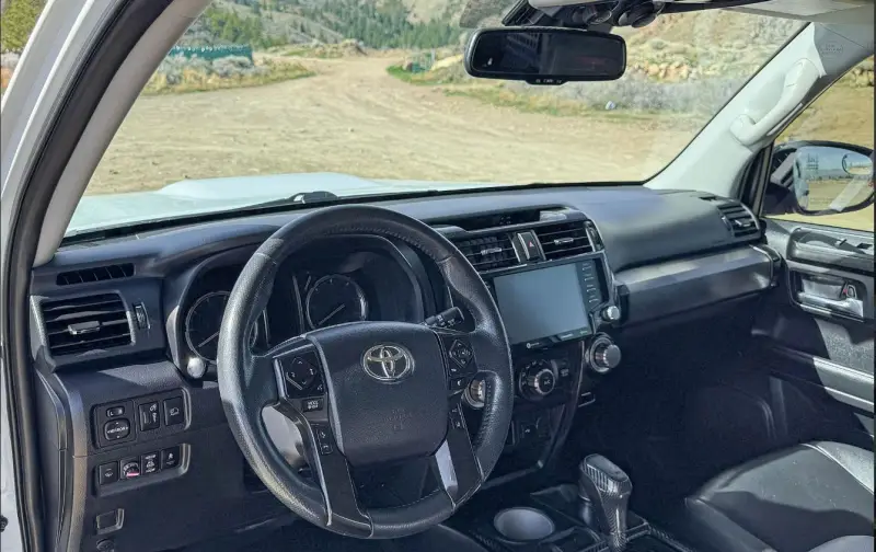 2020 Toyota 4Runner Venture Edition photo 29