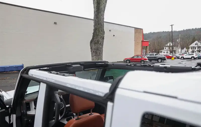 2023 Ford Bronco Outer Banks photo 40