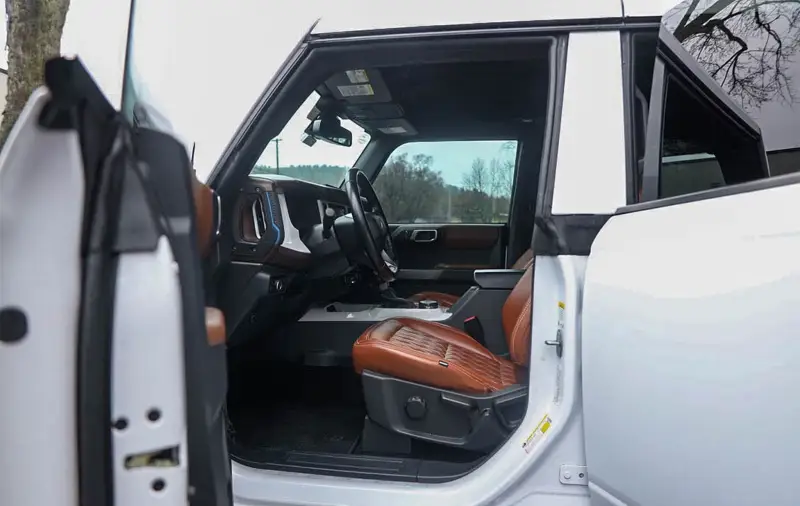 2023 Ford Bronco Outer Banks photo 58