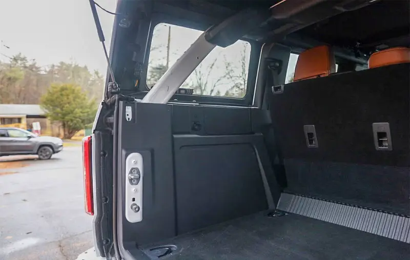 2023 Ford Bronco Outer Banks photo 42