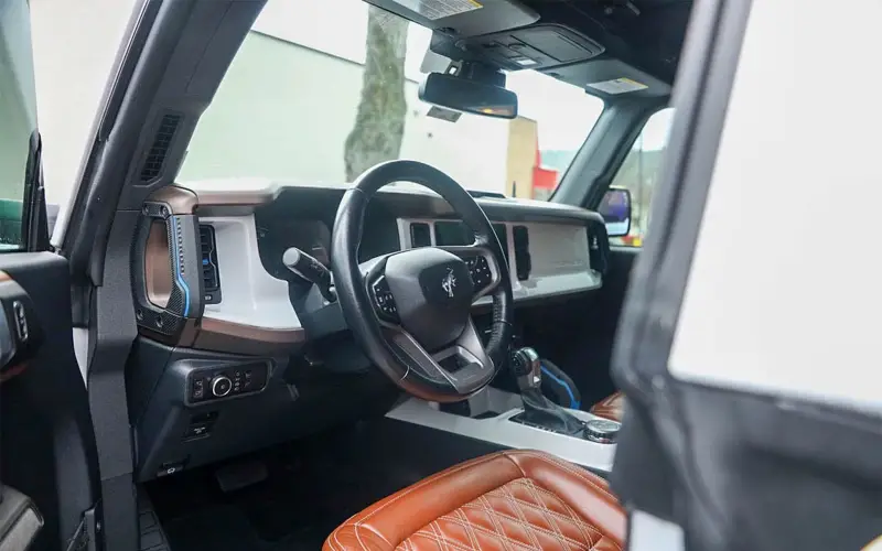 2023 Ford Bronco Outer Banks photo 38