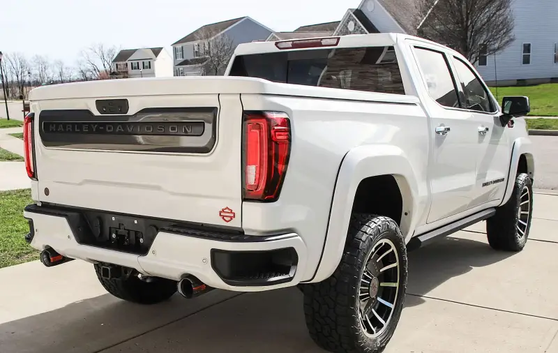 2021 GMC Sierra 1500 SLT Harley Davidson Edition photo 7