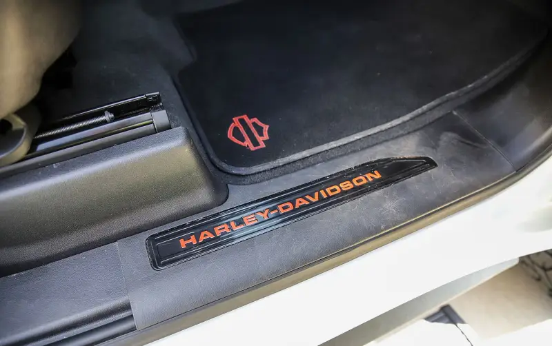 2021 GMC Sierra 1500 SLT Harley Davidson Edition photo 46