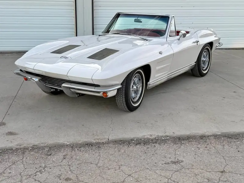 1963 Chevrolet Corvette Convertible photo 1